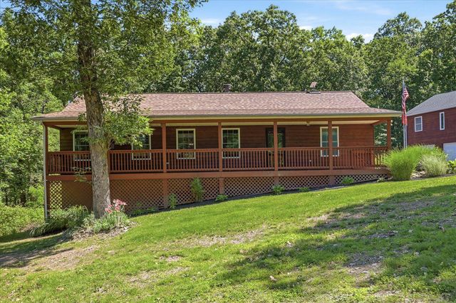 323 S TIMBER RIDGE RD, Cross Junction, VA 22625