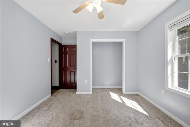 323 S TIMBER RIDGE RD, Cross Junction, VA 22625