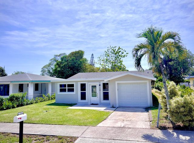 118 SW 9th Avenue, Delray Beach, FL 33444