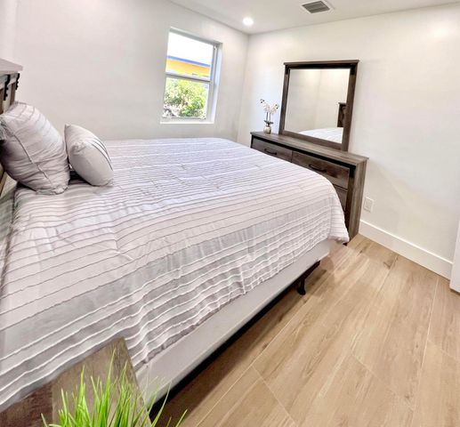 118 SW 9th Avenue, Delray Beach, FL 33444