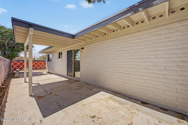 3402 S Kolb Road, Tucson, AZ 85730