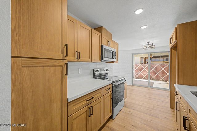 3402 S Kolb Road, Tucson, AZ 85730