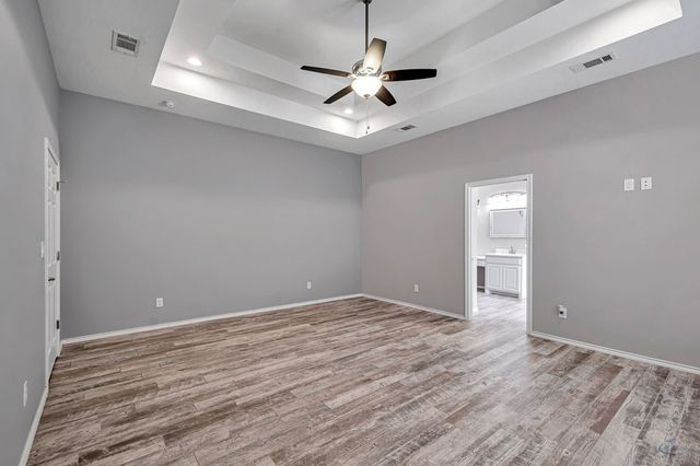 1907 N Fairgrounds Rd, Midland, TX 79705