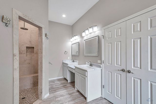 1907 N Fairgrounds Rd, Midland, TX 79705