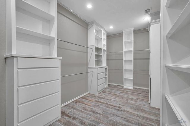 1907 N Fairgrounds Rd, Midland, TX 79705