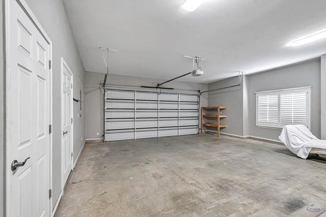 1907 N Fairgrounds Rd, Midland, TX 79705