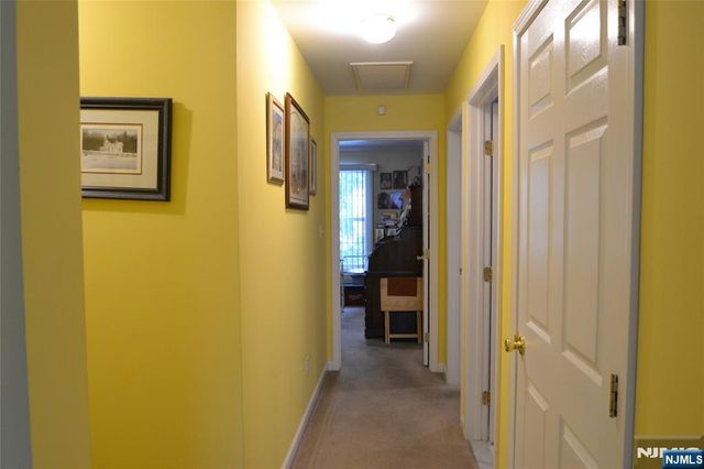 4 Chanda Court, Clifton, NJ 07012