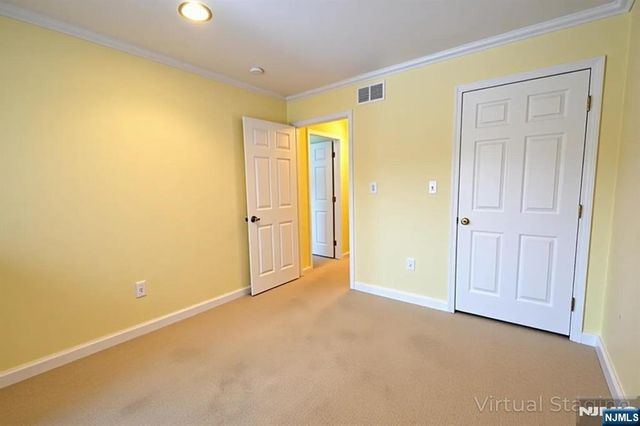 4 Chanda Court, Clifton, NJ 07012