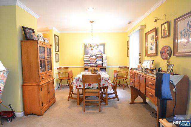 4 Chanda Court, Clifton, NJ 07012