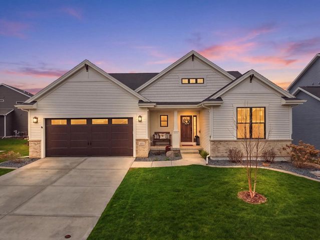 6071 Shooting Star Court, Mcfarland, WI 53558