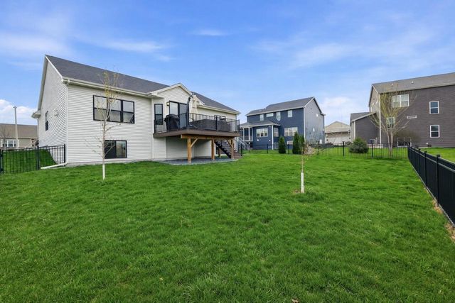 6071 Shooting Star Court, Mcfarland, WI 53558