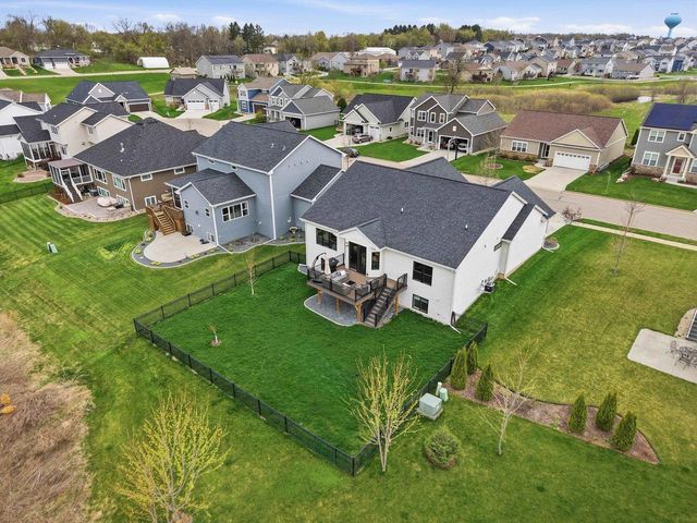 6071 Shooting Star Court, Mcfarland, WI 53558