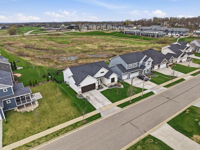 6071 Shooting Star Court, Mcfarland, WI 53558