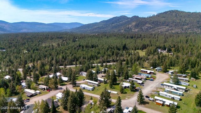 28128 N Highway 41, TRLR 40, Spirit Lake, ID 83869