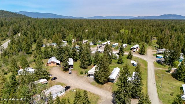 28128 N Highway 41, TRLR 40, Spirit Lake, ID 83869