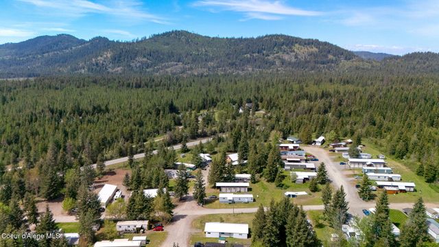 28128 N Highway 41, TRLR 40, Spirit Lake, ID 83869