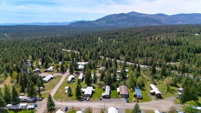 28128 N Highway 41, TRLR 40, Spirit Lake, ID 83869