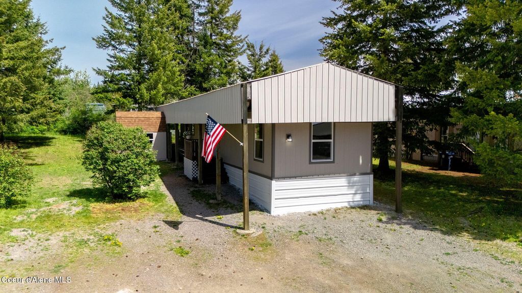28128 N Highway 41, TRLR 40, Spirit Lake, ID 83869