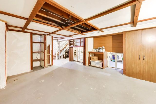 1207 W Thomas Street, Arlington Heights, IL 60004