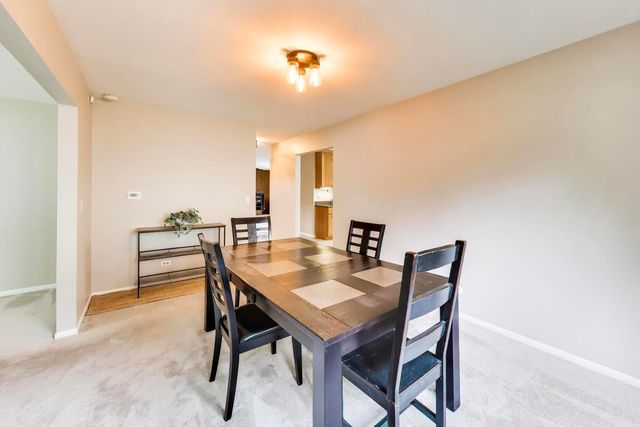 1207 W Thomas Street, Arlington Heights, IL 60004
