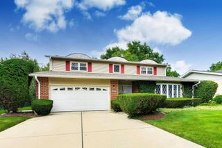 1207 W Thomas Street, Arlington Heights, IL 60004