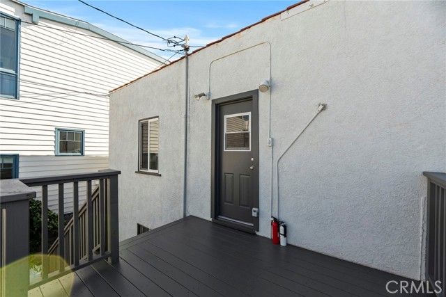 303 28th Street, Hermosa Beach, CA 90254