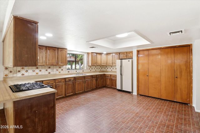 16205 E FAIRVIEW Street -, Gilbert, AZ 85295