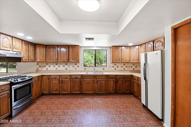 16205 E FAIRVIEW Street -, Gilbert, AZ 85295