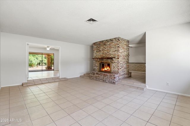 16205 E FAIRVIEW Street -, Gilbert, AZ 85295