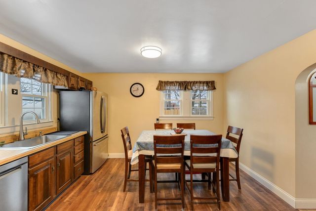 19 Woodlawn Road, Burlington, VT 05408