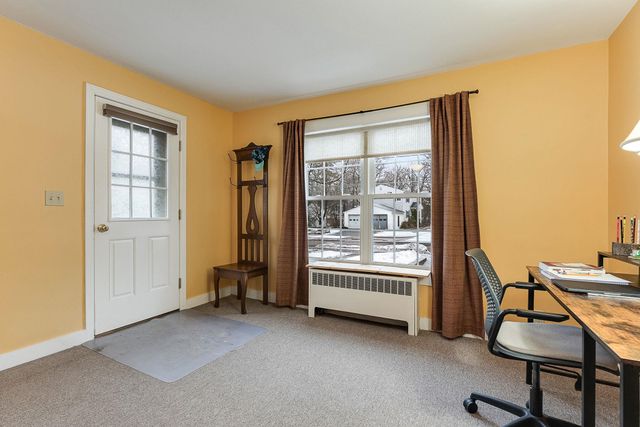 19 Woodlawn Road, Burlington, VT 05408