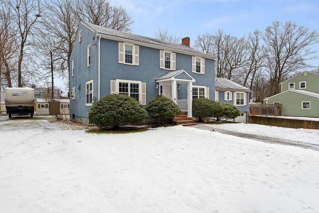 19 Woodlawn Road, Burlington, VT 05408