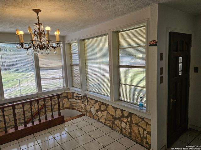 29 Green Cedar Rd., Boerne, TX 78006