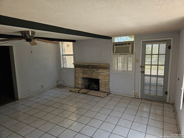 29 Green Cedar Rd., Boerne, TX 78006