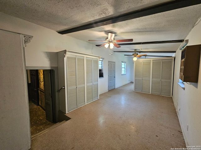 29 Green Cedar Rd., Boerne, TX 78006