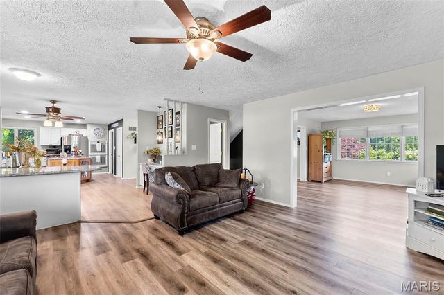 4765 Quail Run Road, Farmington, MO 63640