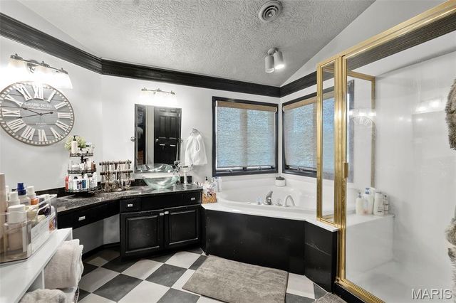 4765 Quail Run Road, Farmington, MO 63640