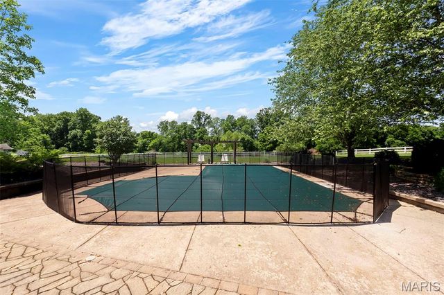 4765 Quail Run Road, Farmington, MO 63640