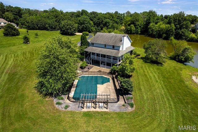 4765 Quail Run Road, Farmington, MO 63640