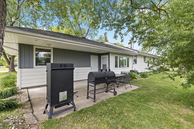 8024 N 62nd STREET, Brown Deer, WI 53223