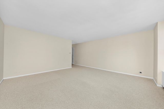 777 N Michigan Avenue 2202, Chicago, IL 60611