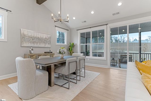 230 E Darby Road, Taylors, SC 29687