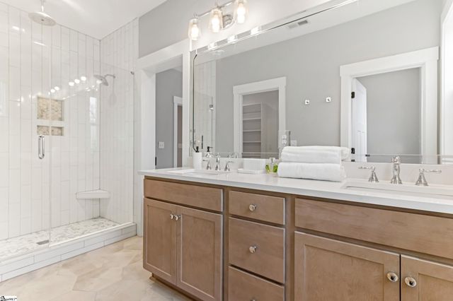 230 E Darby Road, Taylors, SC 29687