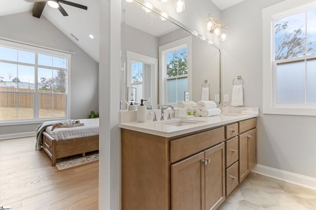 230 E Darby Road, Taylors, SC 29687