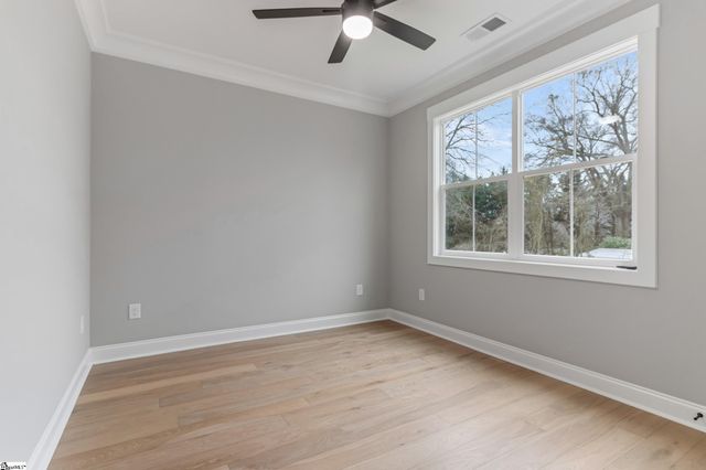 230 E Darby Road, Taylors, SC 29687