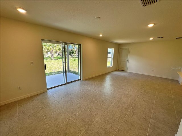 41 ROUND TREE DRIVE, Palm Coast, FL 32164