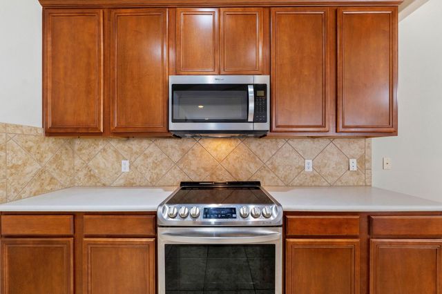 520 Mill Pond PATH, Georgetown, TX 78633