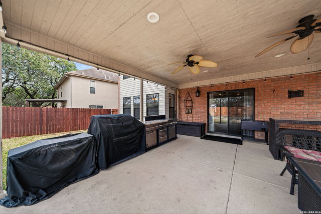 18622 Wooded Creek, San Antonio, TX 78259