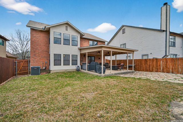 18622 Wooded Creek, San Antonio, TX 78259