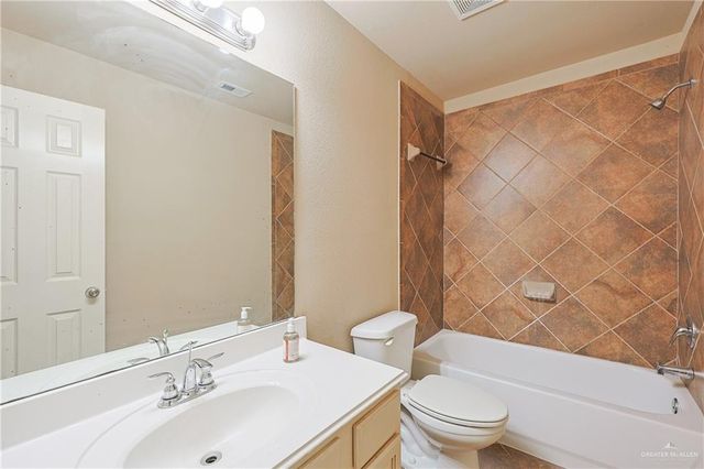 2806 San Eduardo Street, Mission, TX 78572